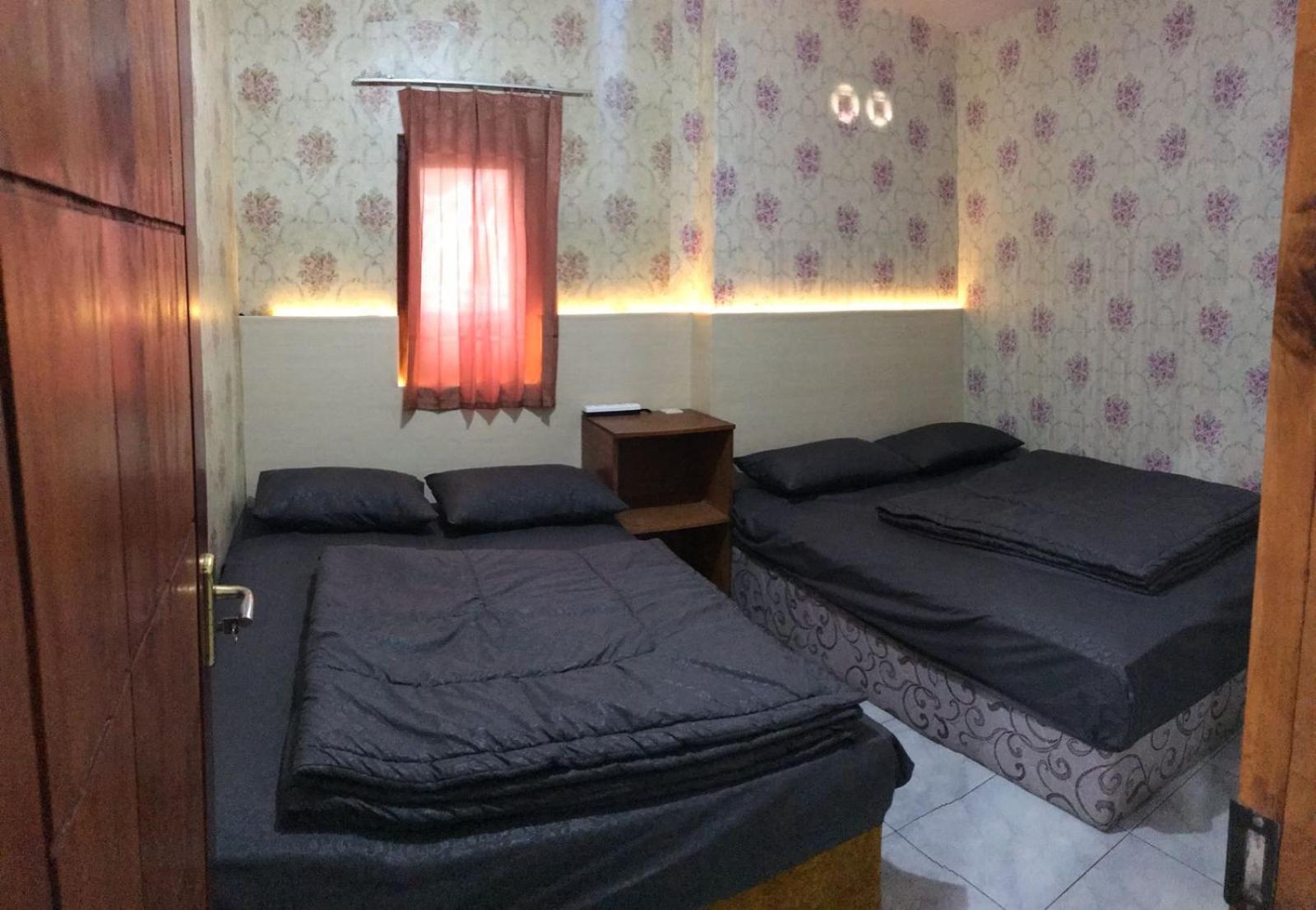 Cellino Homestay Probolinggo Exterior foto