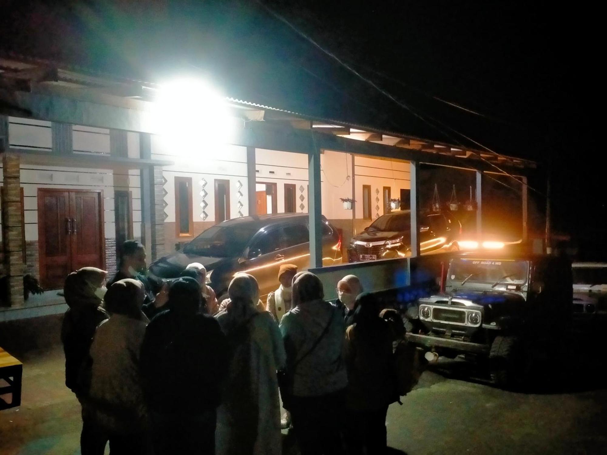 Cellino Homestay Probolinggo Exterior foto