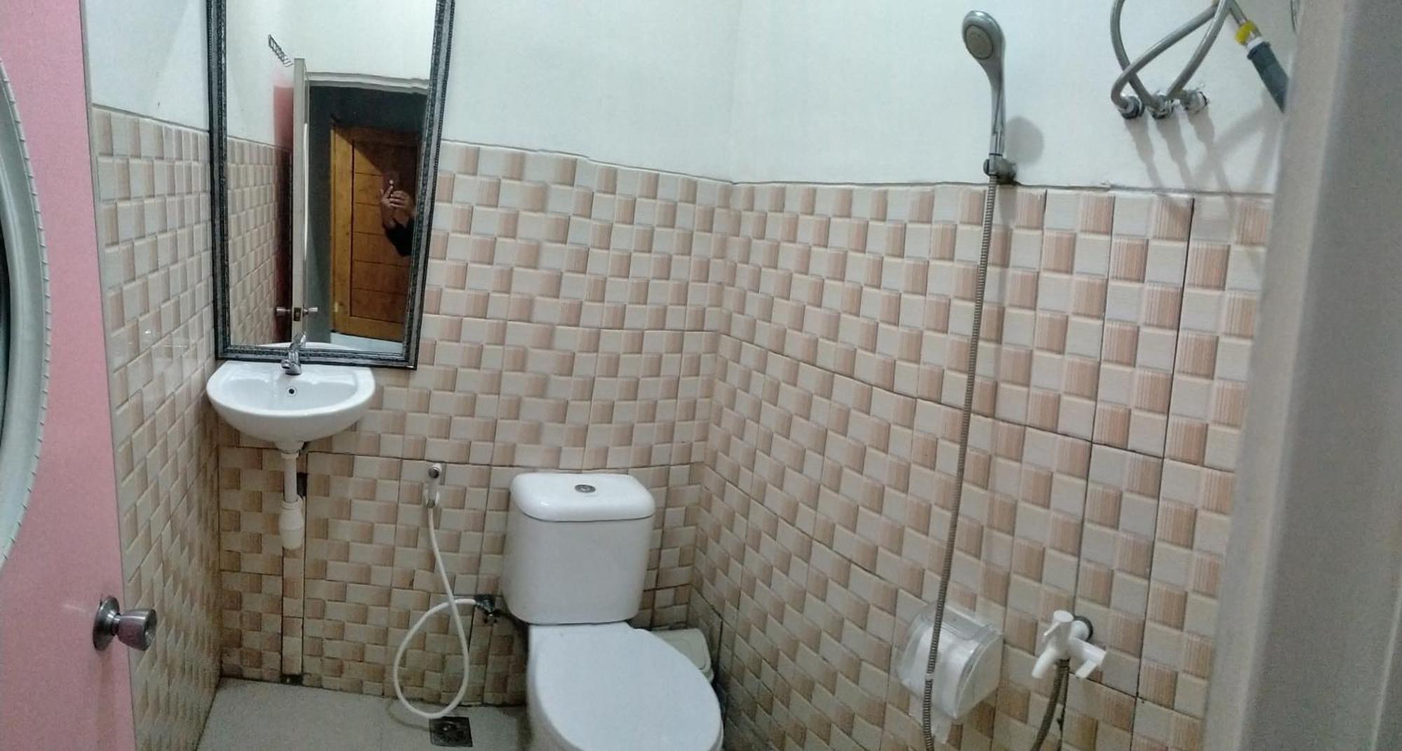 Cellino Homestay Probolinggo Exterior foto
